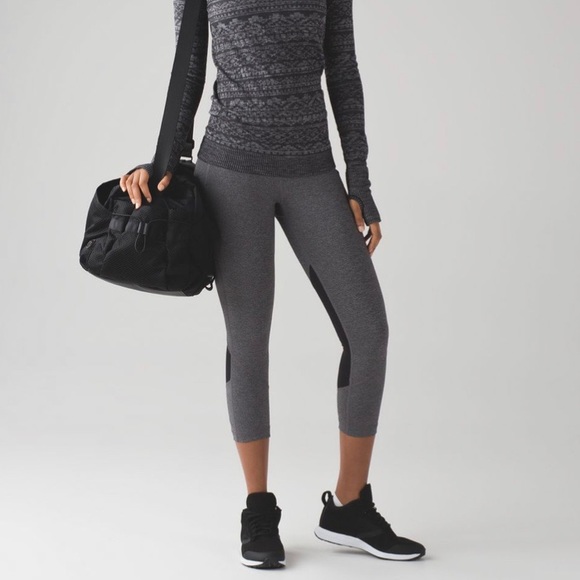 SOLD 🍋Lululemon Pace Rival Crop, 19”, EUC - Picture 2 of 6